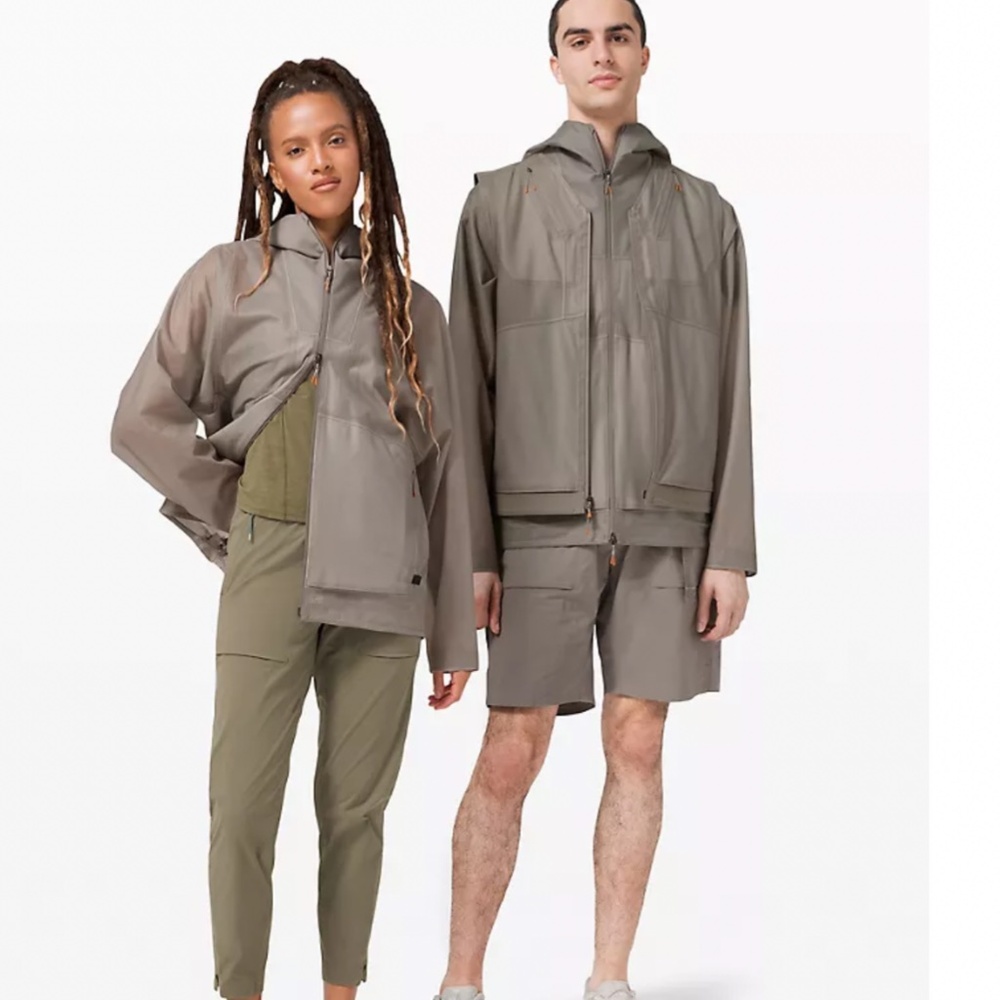 Lululemon Saura Lab Raincoat - unisex